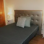 Casa Jasmim, near airport, 6km Faro beach
